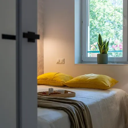 Apartamento Center By The Subway And Railway Station