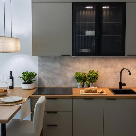 Center By The Subway And Railway Station Apartamento Varsóvia