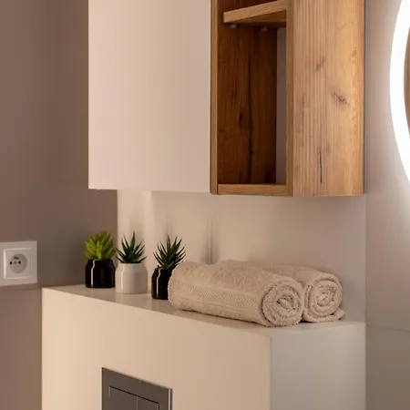 Center By The Subway And Railway Station * Varsóvia