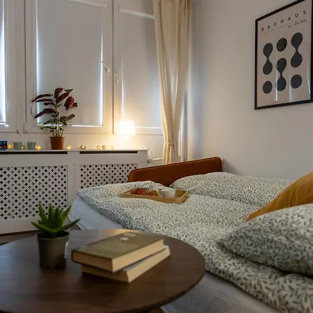 Apartamento Center By The Subway And Railway Station